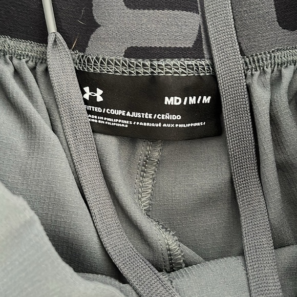 Men's UA Track Pants sz Med - Picture 2 of 5